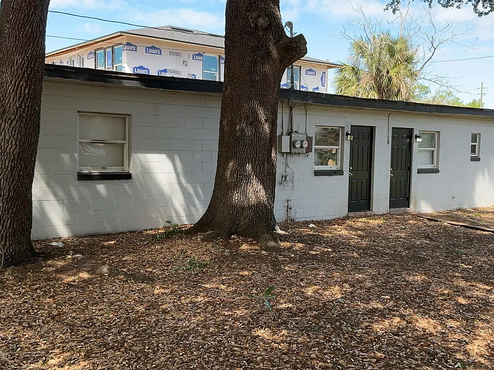 739 Long St #739