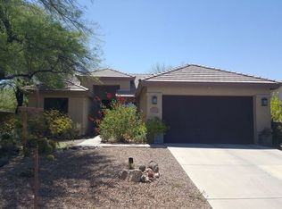1384 N Birds Nest Rd, Green Valley, AZ 85614