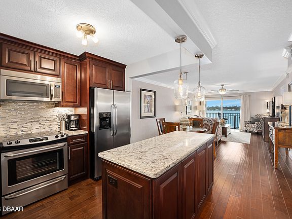 3rd image of 2711 N Halifax Ave APT 263