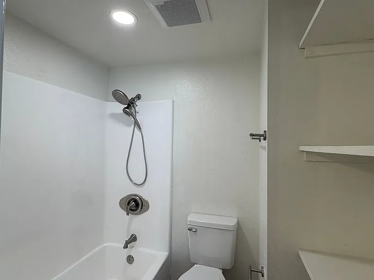 6301 Nightingale St #1-22 — Photo 40
