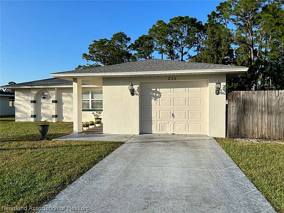 3rd image of 236 Blue Moon Ave