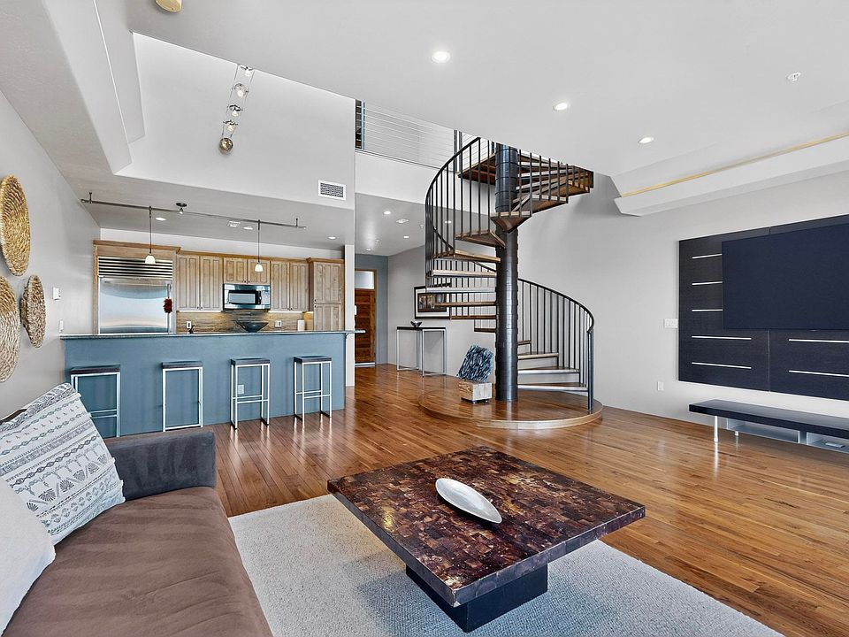 1st image of 3339 Central Ave NE #309