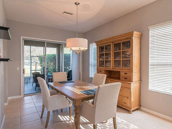 5th image of 3009 Charolais Court #1