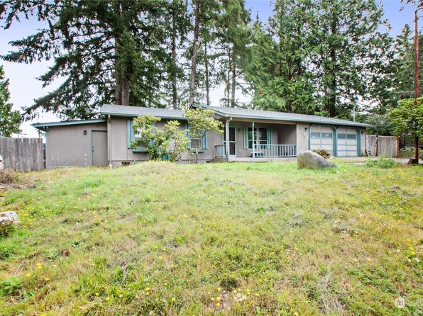 10122 Whitecap Drive NW, Olympia, WA 98502