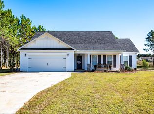 135 Shumard Ct, Leesburg, GA 31763