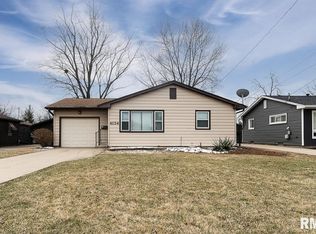 4134 28th Ave, Moline, IL 61265