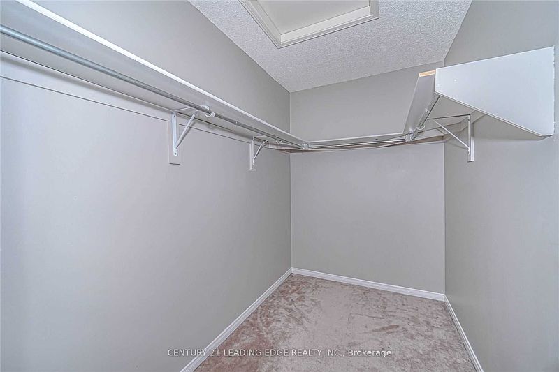 Ajax House for rent - 4 Bedrooms — photo 29