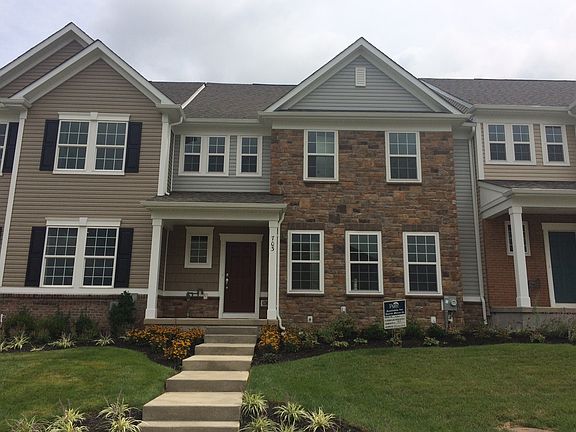 2nd image of 703 Sun Valley Ct #89