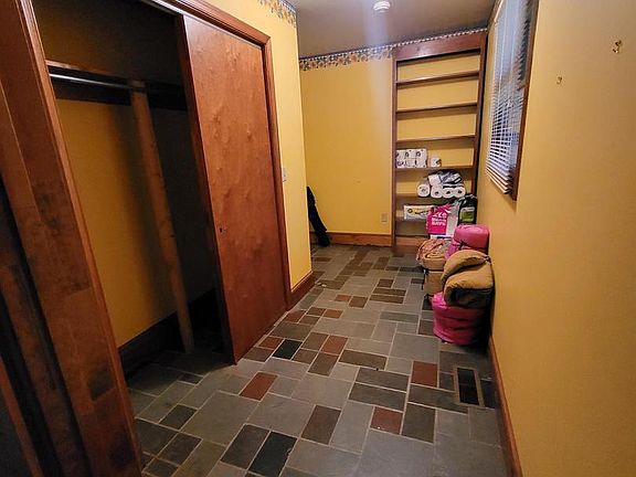 5th image of 755 Saltere Rd