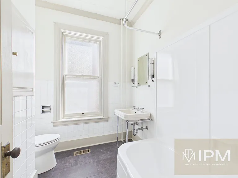 748 Madison Ave — Photo 7