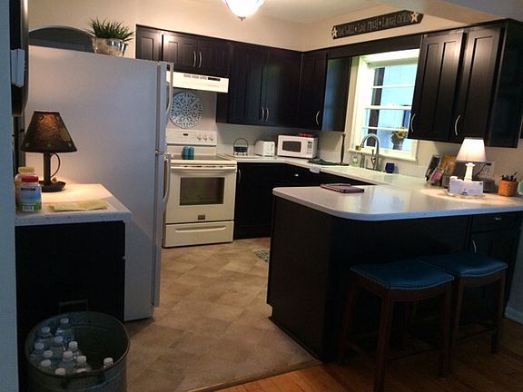 2nd image of 8 Richmond Ave