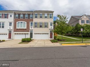 2592 Oak Tree Ln, Woodbridge, VA 22191