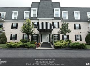 1851 King James Pkwy APT 102, Westlake, OH 44145