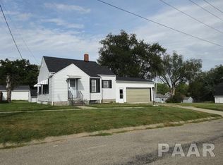 215 E Hawthorne St, Elmwood, IL 61529