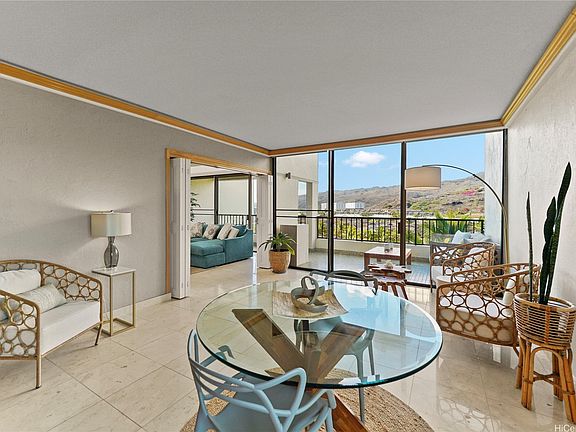 4th image of 500 Lunalilo Home Rd Penthouse 27N