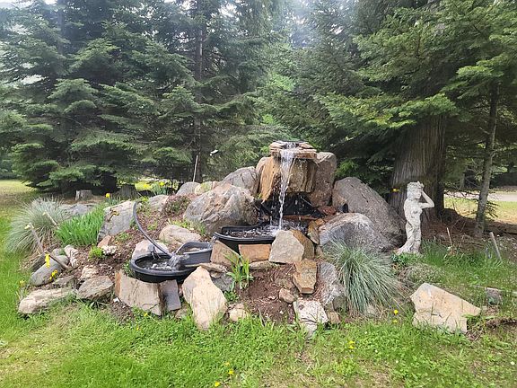 5th image of 127 Cedars Dr