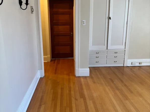 725 N Corona St, Denver, CO