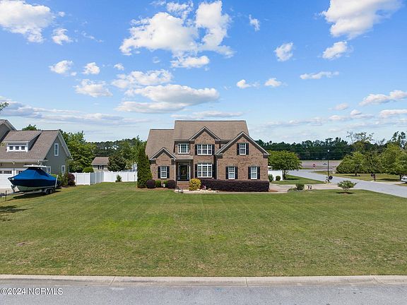 5th image of 1212 Naples Drive