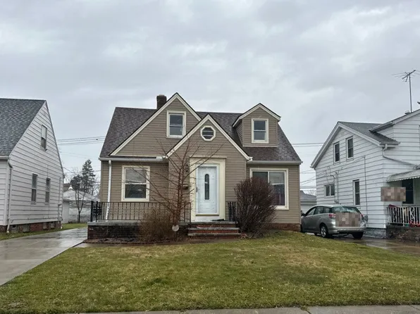 15315 Edgewood Ave, Maple Heights, OH 44137