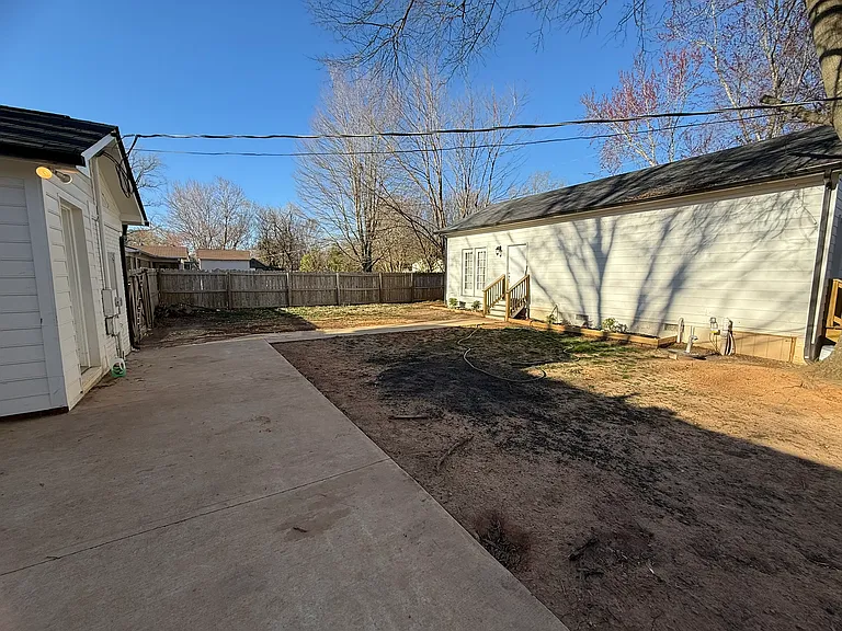 8006 Hemby Wood Dr — Photo 13