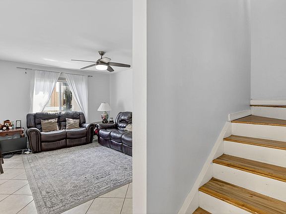 4th image of 807 NW 91st Terrace NW #807