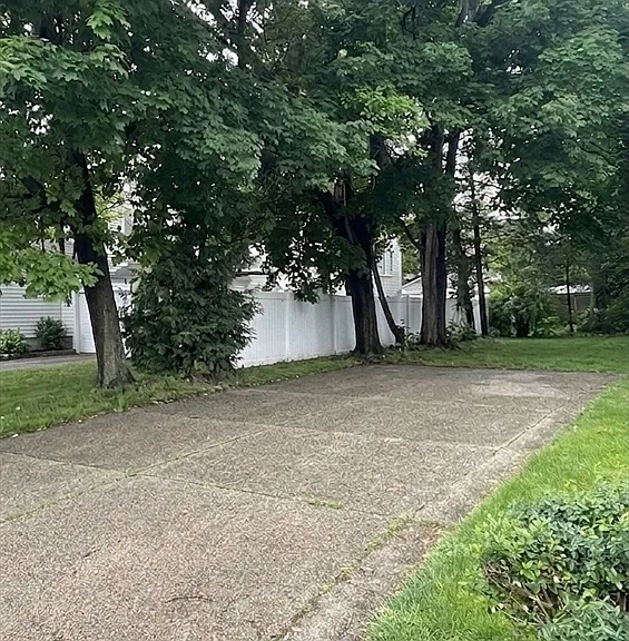 70 Adams St #70 — Photo 31