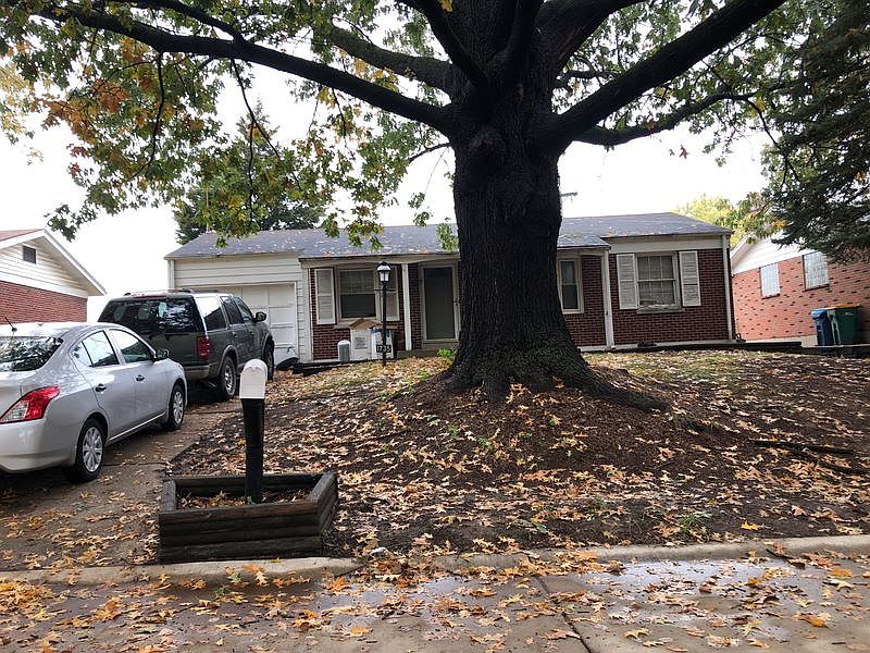 1st image of 1735 Grafton Dr