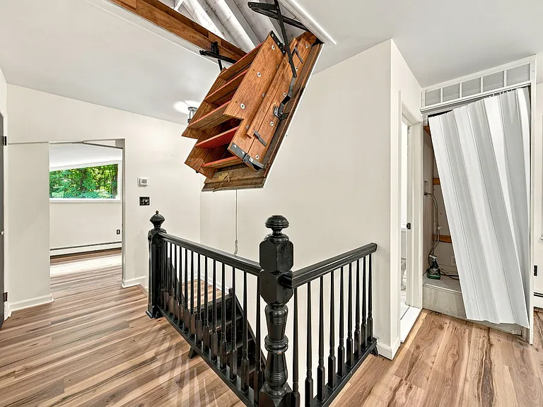 8 McCroy Dr — Photo 6