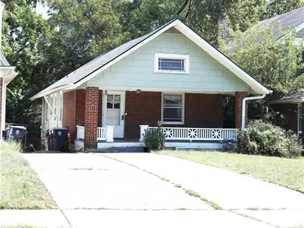 6207 Forest Ave, Kansas City, MO 64110