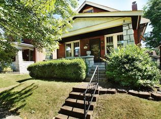 5436 Holly Hills Ave, Saint Louis, MO 63109