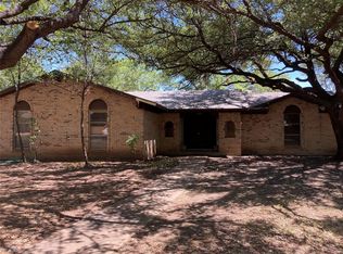 3910 Clubway Ln, Farmers Branch, TX 75244