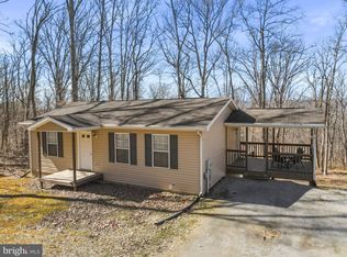 950 Nancy Jack Rd, Gerrardstown, WV 25420