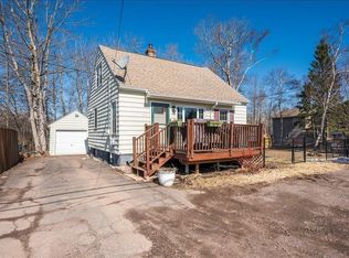 1415 Eklund Ave, Duluth, MN 55811