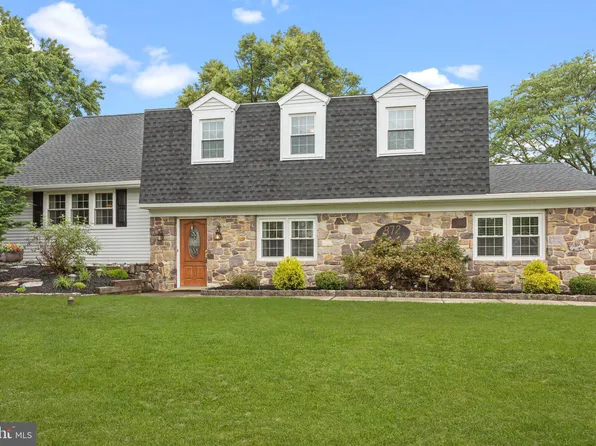 872 Kilby Dr, Yardley, PA 19067