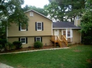 3284 Summer Ct W, Snellville, GA 30039