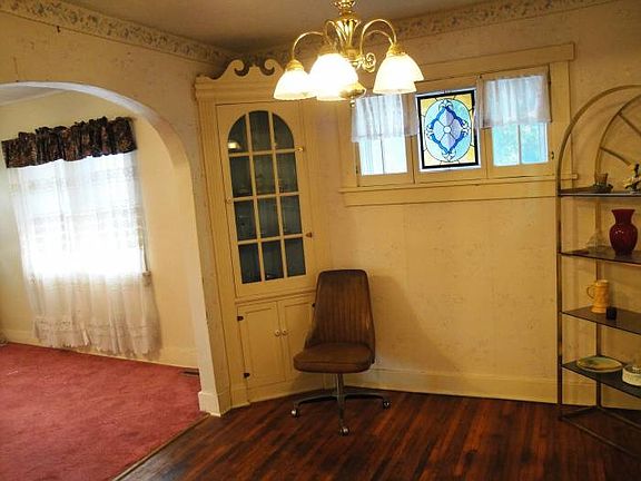 Formal Dining Room