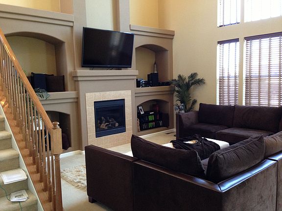 Stunning High Vaulted Open L