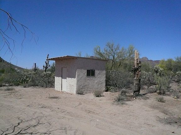 4th image of 6311 N Bobcat Ln