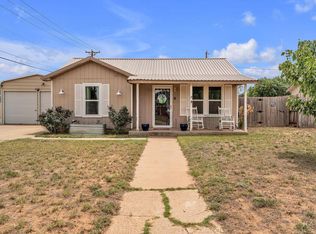 401 W 4th St, Stanton, TX 79782