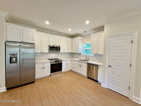 5th image of 94176 Bayou Dr