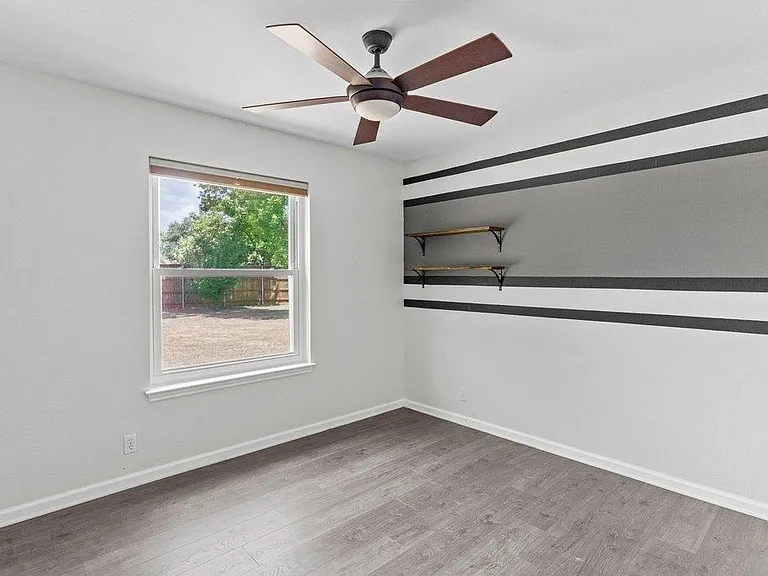13213 Villa Park Dr — Photo 24