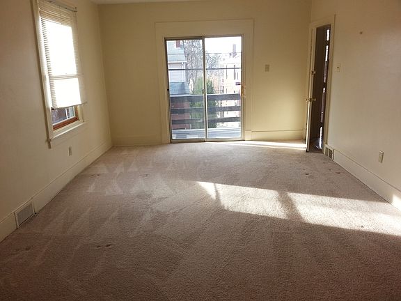 2nd image of 341 Kenmont Ave
