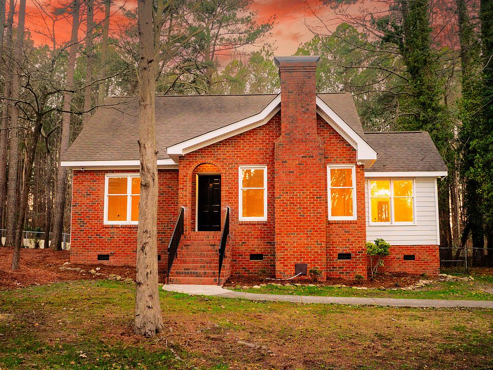 1st image of 1006 River Hill Drive