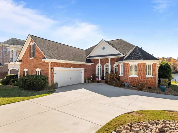 217 Palm Lake Dr, Columbia, SC 29212