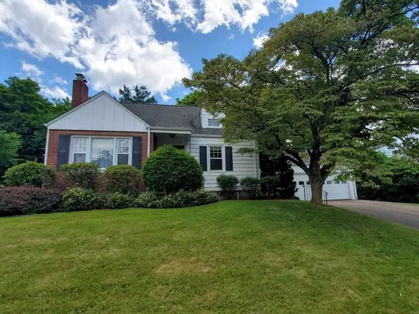 25 Prospect Terrace, Meriden, CT 06451