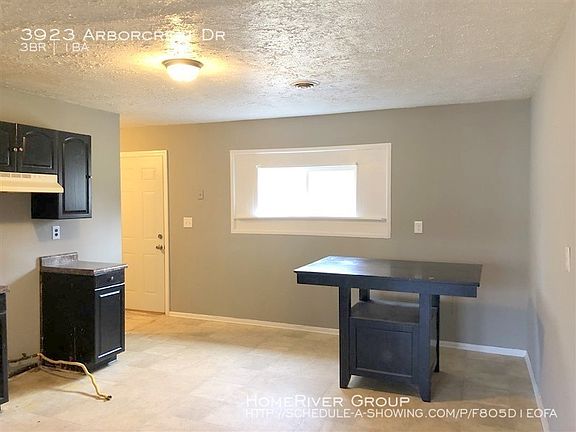 4th image of 3923 Arborcrest Dr