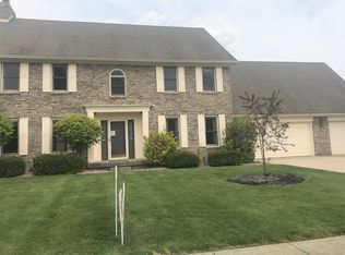 1099 Forest Commons Dr, Avon, IN 46123