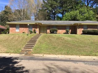 1444 Wooddell Dr, Jackson, MS 39212