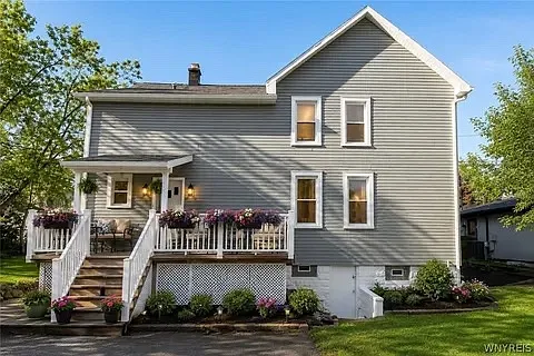 5302 Broadway St — Photo 2