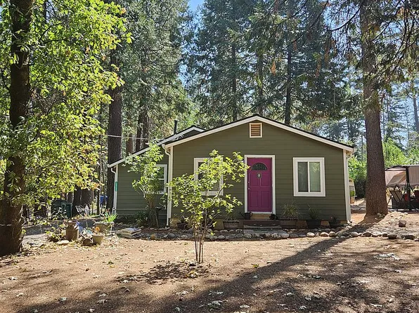 15755 Shadow Pines Dr, Grass Valley, CA 95945